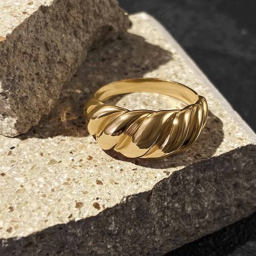 Croissant Ring | Yellow Gold Plated